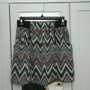NWT Vanity Skirt